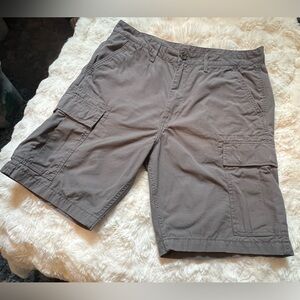 Levi Strauss Gray Cargo Shorts W34 L10